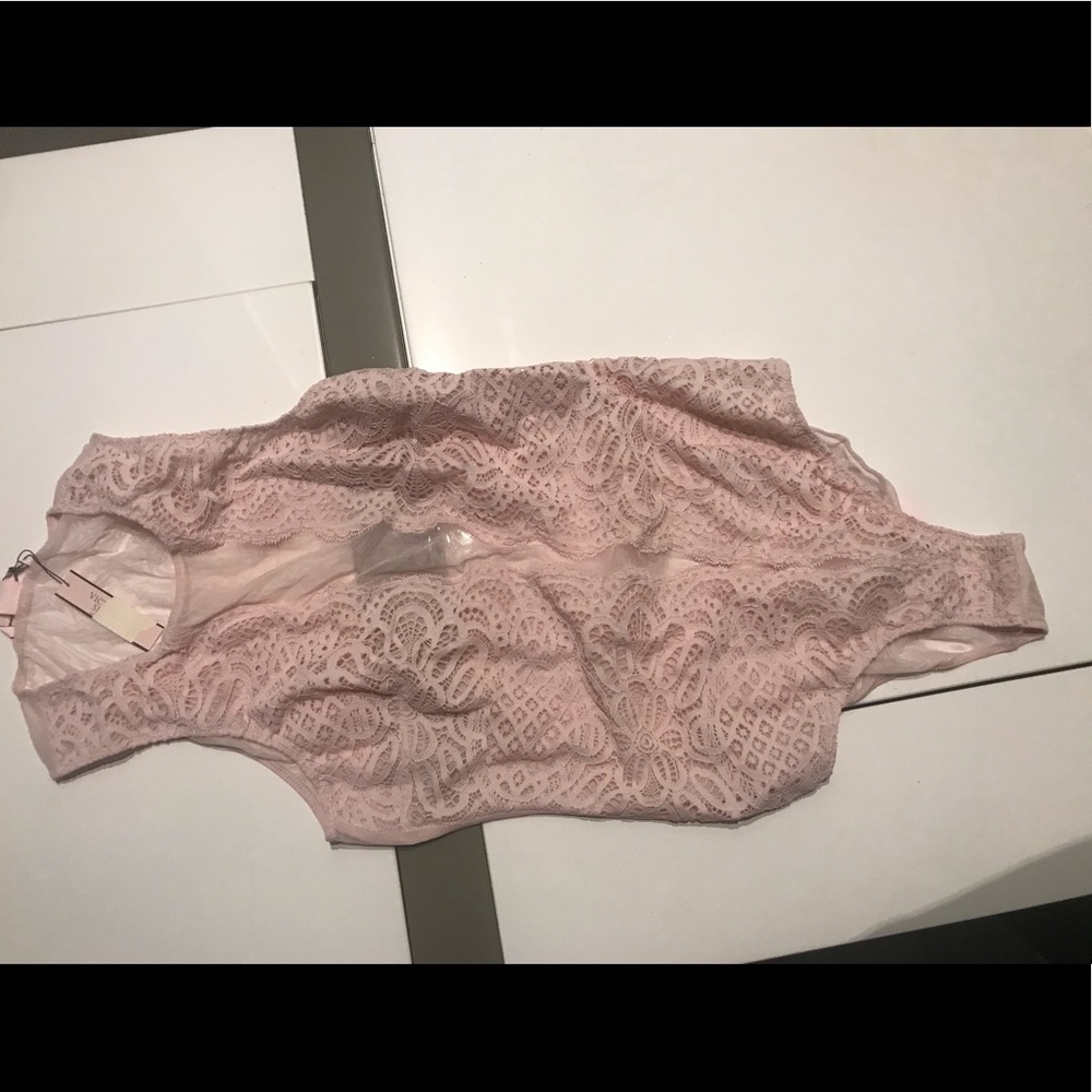 BNWT VICTORIA SECRET BODY SUIT SZ SM